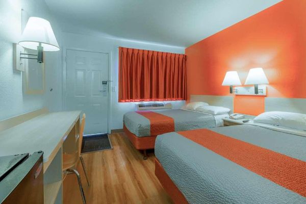 MOTEL 6 KELSO - MT ST HELENS (Kelso)